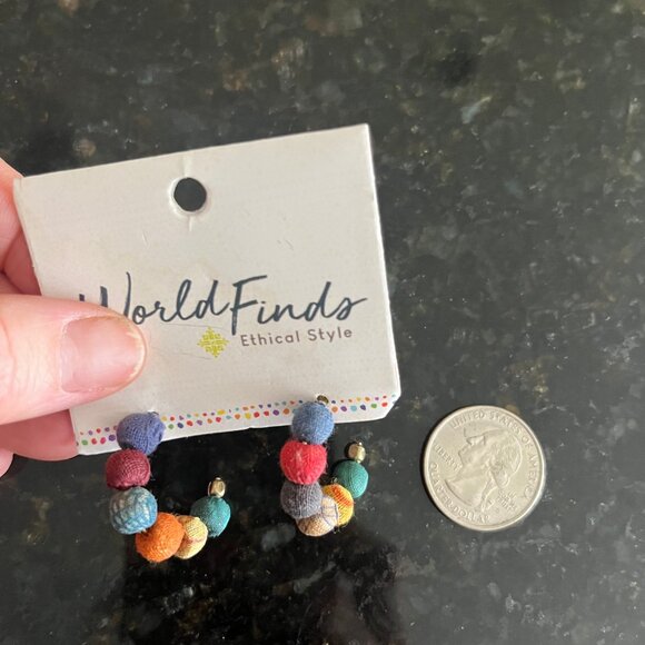 New textile beaded hoop earrings - Picture 2 of 3